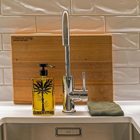 Funk In The City - Luxury Laneway Apartment With Single Garage 基督城 外观 照片